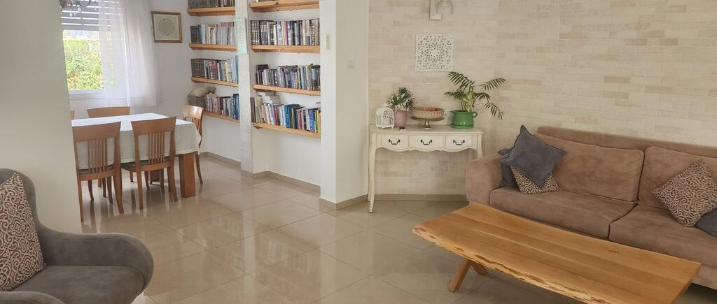 ערמונית 10, מעלות תרשיחא