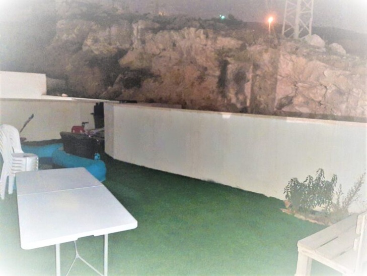 תבין אלי, ירושלים