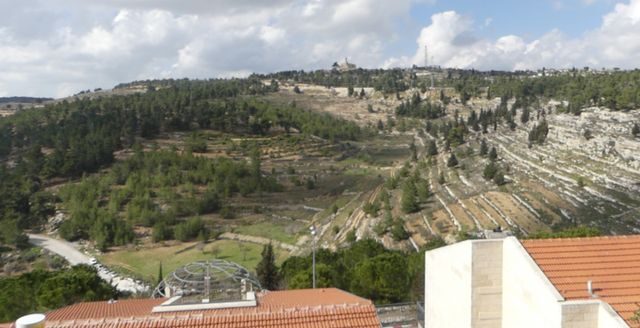 יחזקאל קוטשר, ירושלים