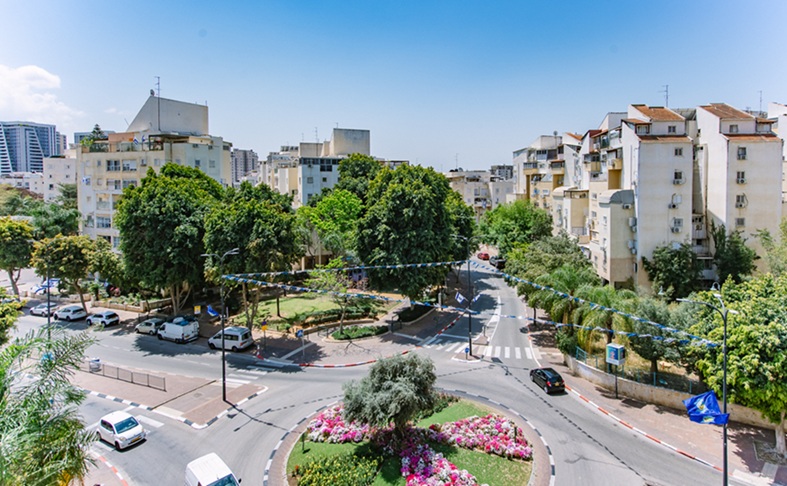 דירה 4 חד' בפתח תקווה למכירה