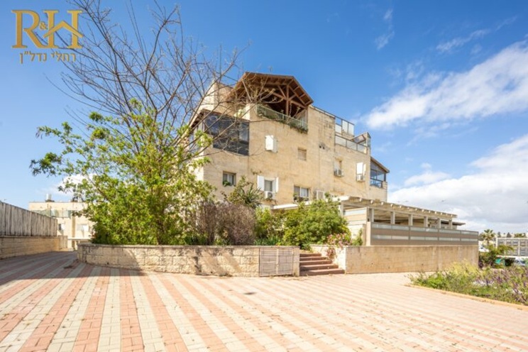 קדרון, גבעת זאב