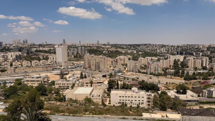 הרב עוזיאל, ירושלים