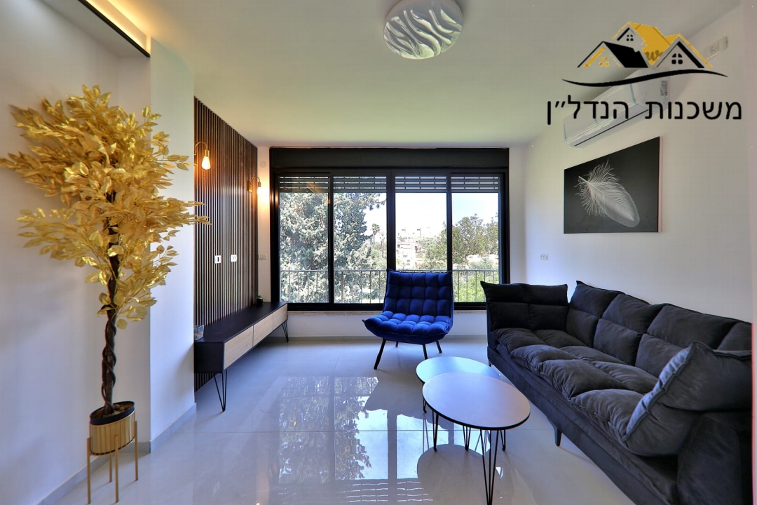 הוגו מולר, קרית אתא