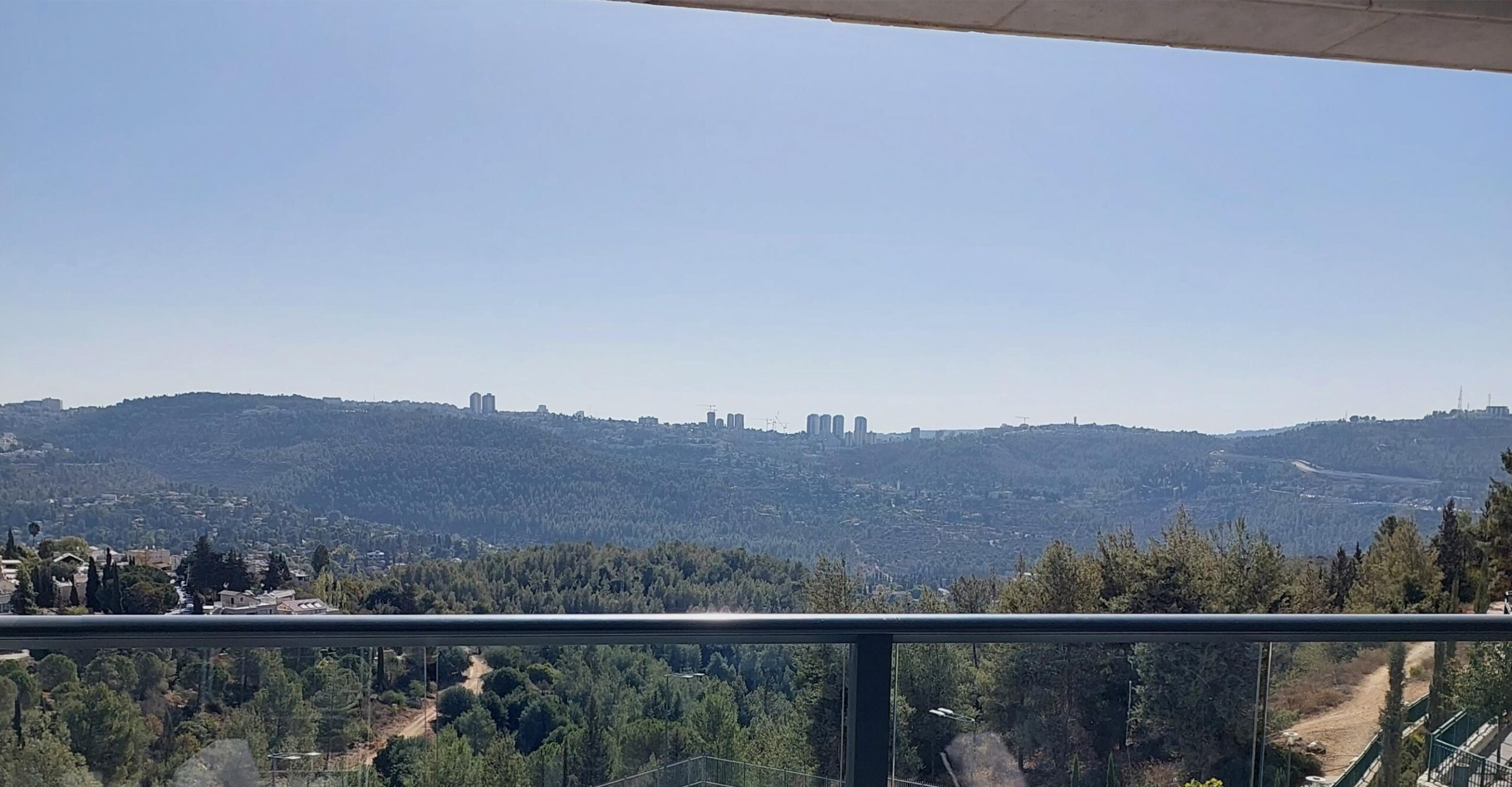 השקד 14, מברשת ציון