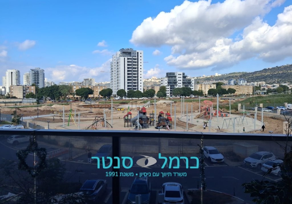 הגל, טירת הכרמל